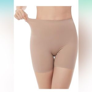 Seamless Slip Shorts, Shapewear